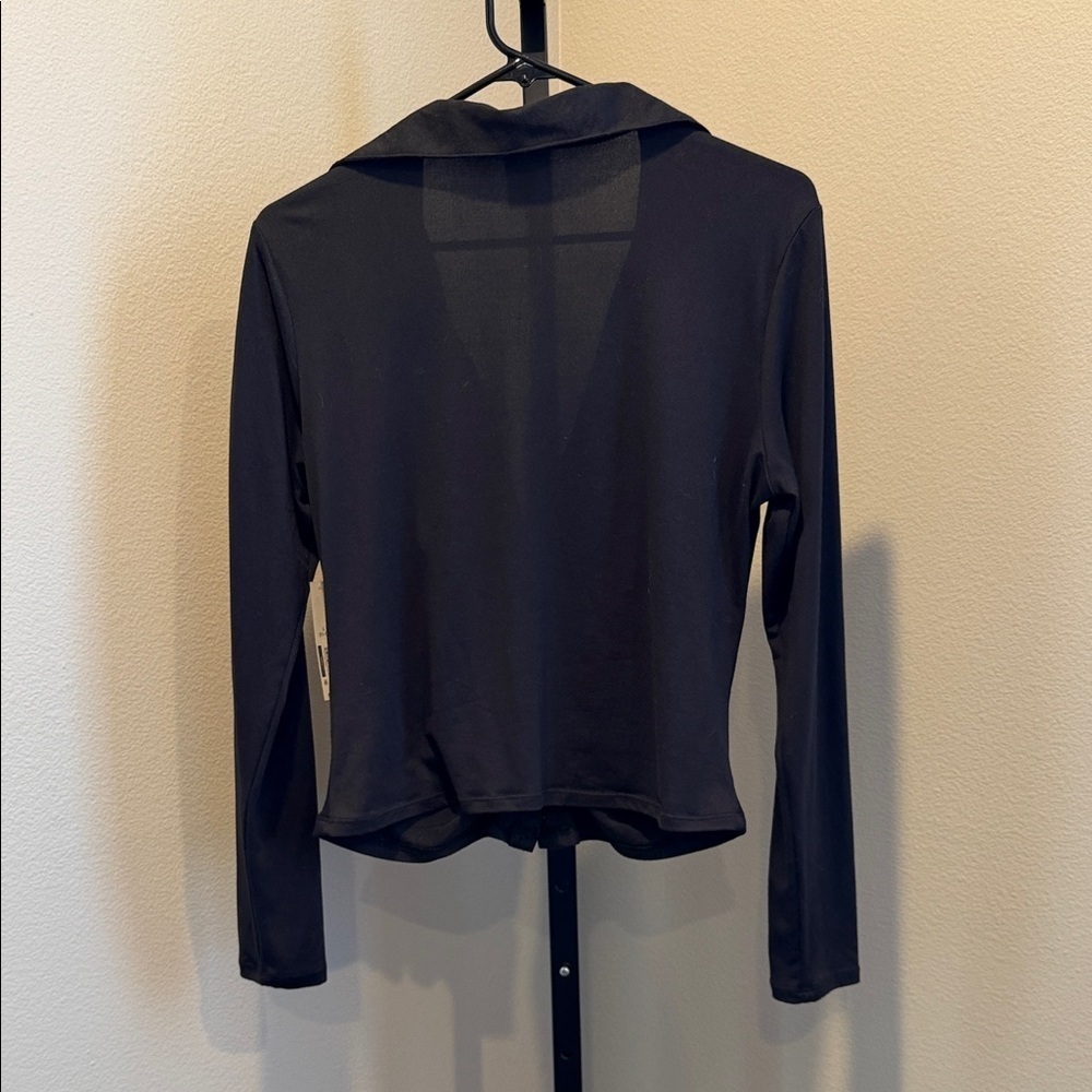 No Boundaries Black Ruched Blouse - Picture 3 of 4